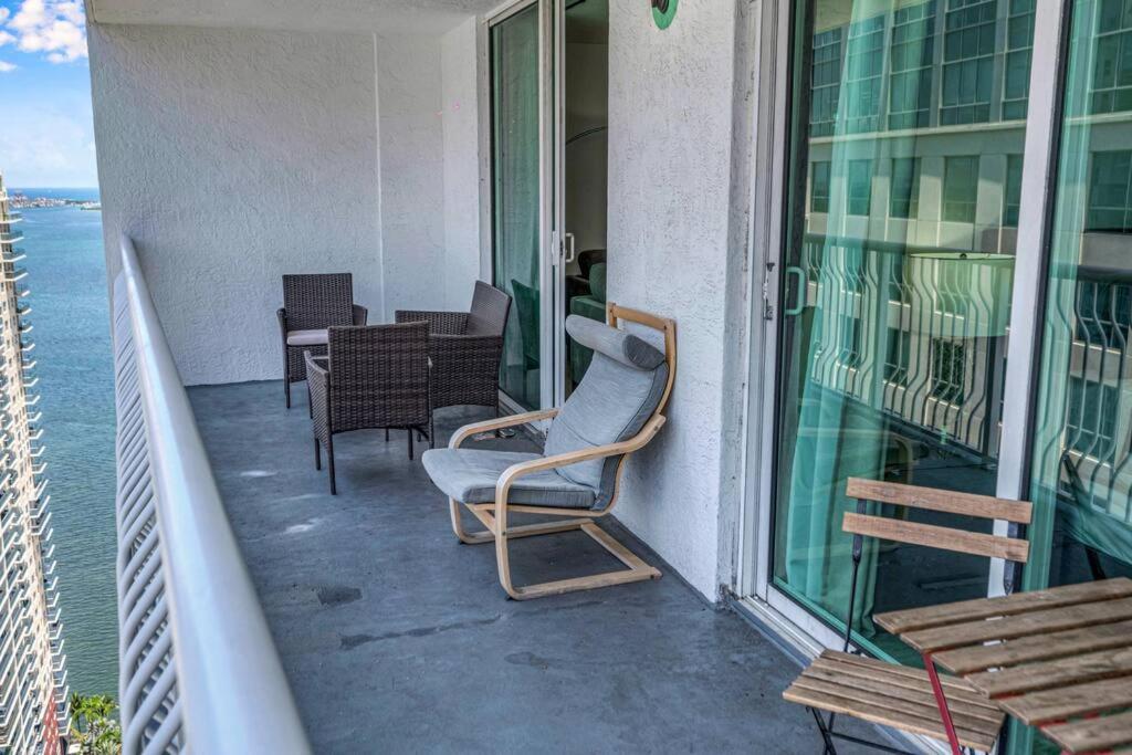 Iconic 1br Highrise Brickell-freeparking Apartment Miami